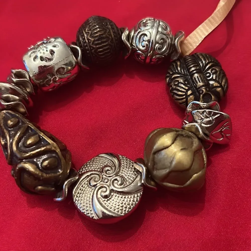 NWT Angelas Designs 2 stretchy bracelets 1 brown beads 1 silver gold bronze